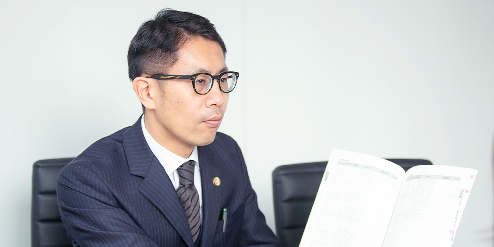 担当弁護士の写真