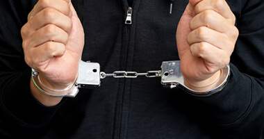 家族が逮捕されてしまいどうすればいいかわからない