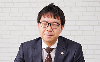 千葉法律事務所 所長 弁護士 大西 晶
