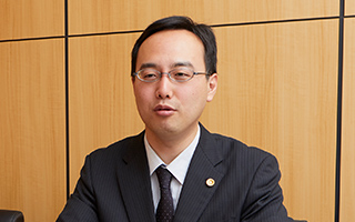 宇都宮法律事務所 所長 弁護士 山本 祐輔
