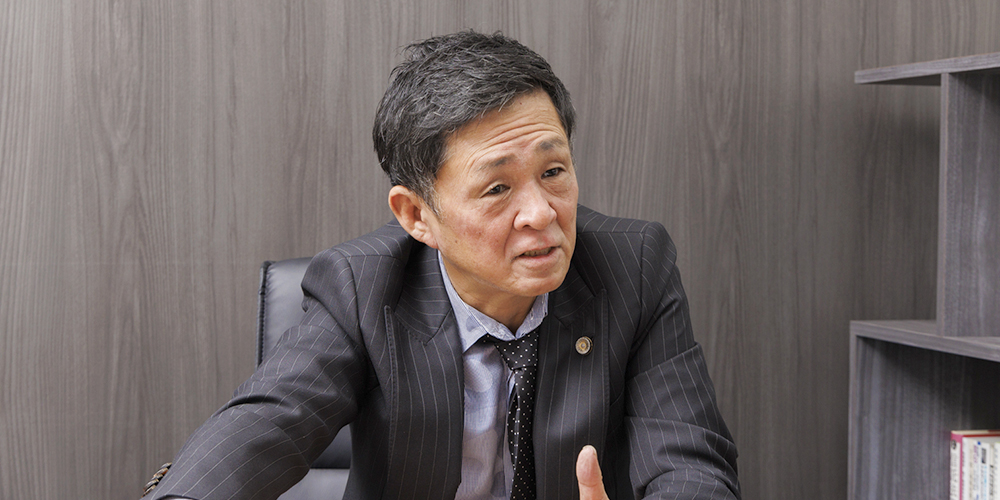 担当弁護士の写真
