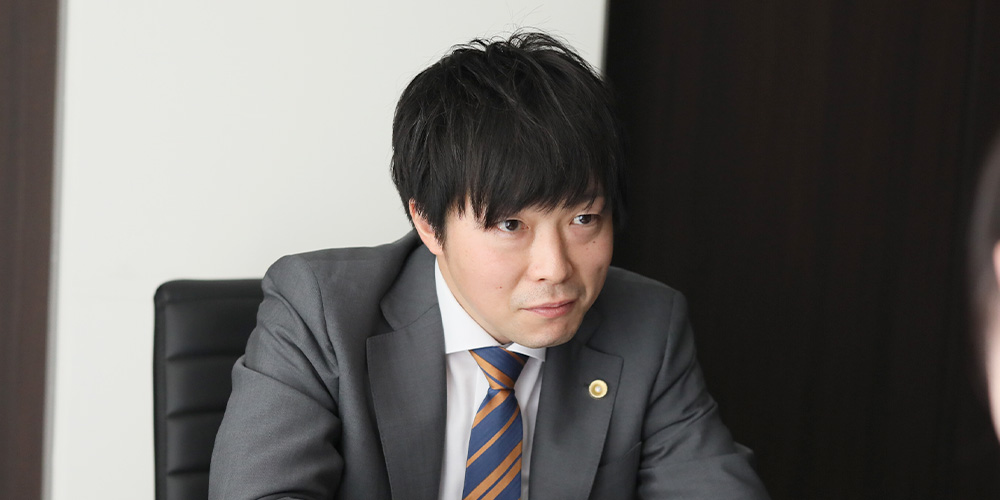 担当弁護士の写真