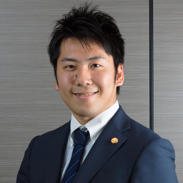ジュニア・プロフェッショナルパートナー 弁護士 山本 真司