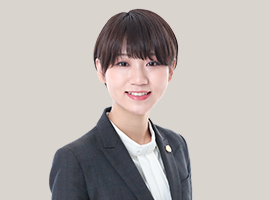弁護士 前川 絢菜