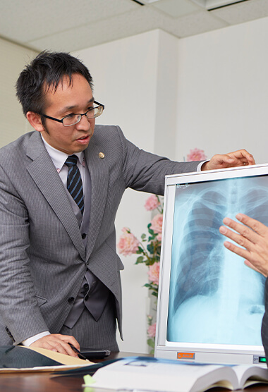 医療事業部と連携し解決に当たっています