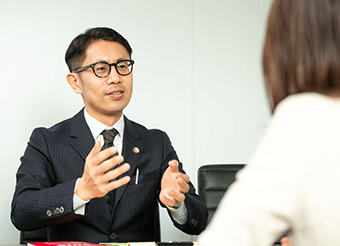 不法行為について、「慰謝料の支払い義務」が発生するかが重要です
