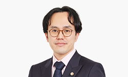 弁護士