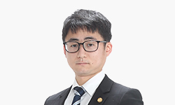 弁護士