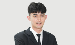 弁護士